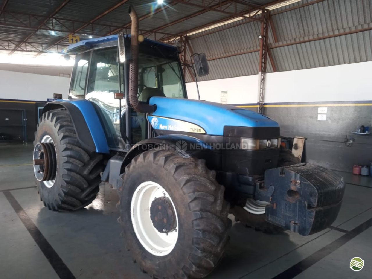 TRATOR NEW HOLLAND NEW TM 180 Tração 4x4 Ottoboni Máquinas - New Holland DRACENA SÃO PAULO SP